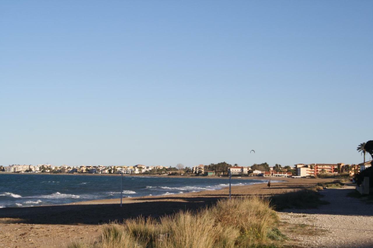 Apartament Close To The